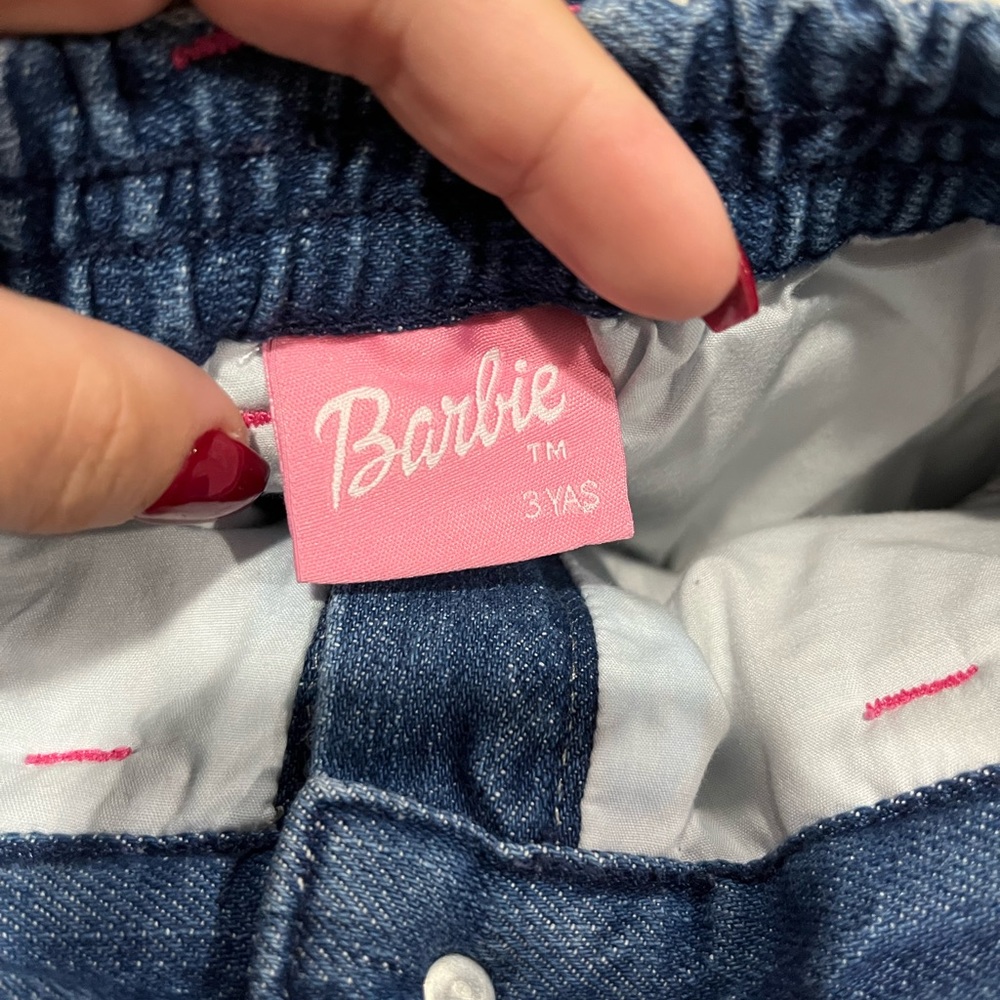 Toddler jeans skirt in excellent condition - Picture 4 of 4